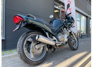 Yamaha XJ600S