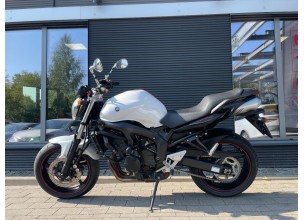 ﻿﻿Yamaha FZ6