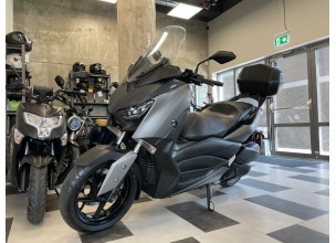 Yamaha X-MAX 300