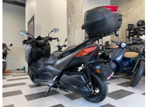 Yamaha X-MAX 300