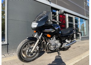 Yamaha XJ900S