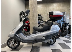 Piaggio Hexagon 125