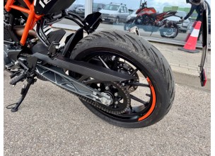 KTM Duke 125 ABS