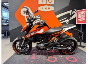 KTM Duke 125 ABS