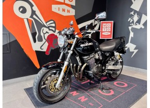 Suzuki GSX750 Inazuma