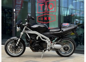 Triumph Speed Triple 955
