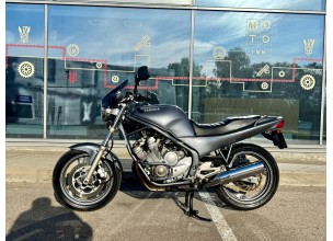 Yamaha XJ600