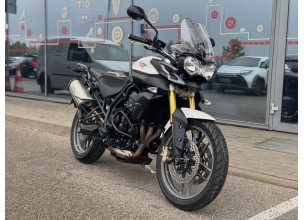TRIUMPH Tiger 800 ABS