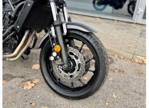 Yamaha XSR700