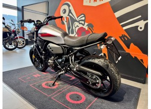 Yamaha XSR700