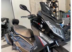 Neco Alexone 125cc Maxi