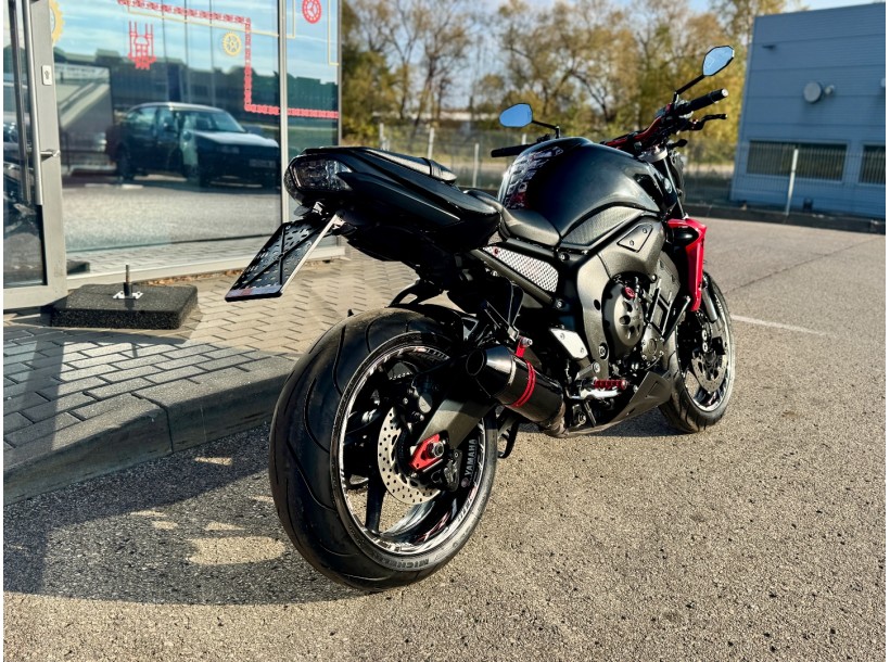 Yamaha FZ1 ABS