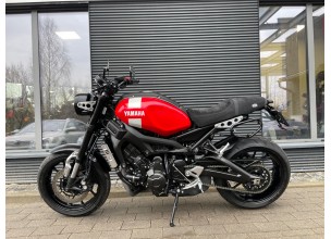 Yamaha XSR900