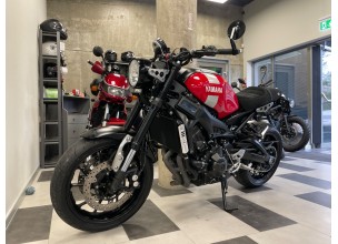 Yamaha XSR900