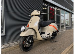 Piaggio Vespa GTV300