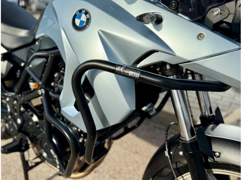 BMW F700GS