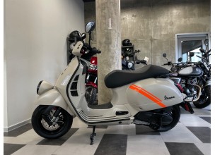 Piaggio Vespa GTV300