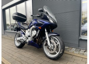 Yamaha FZ6