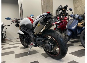 Triumph Speed Triple 1050