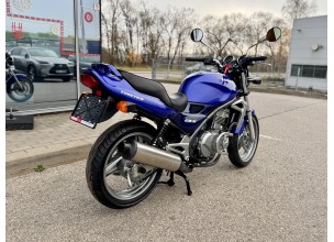 Kawasaki ER5