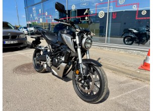 Honda CB125R ABS