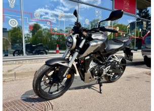 Honda CB125R ABS