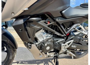 Honda CB125R ABS