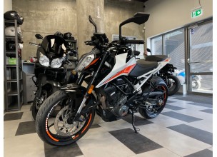 KTM Duke 390