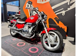 Honda Magna VF750