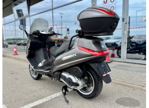Piaggio X Evo 400