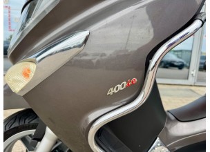 Piaggio X Evo 400