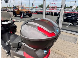 Piaggio X Evo 400