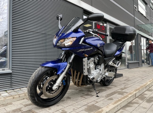 Yamaha FZS1000
