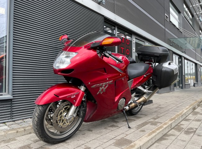 Honda Cbr1100Xx Super Blackbird