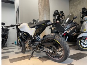 Husqvarna Vitpilen 401