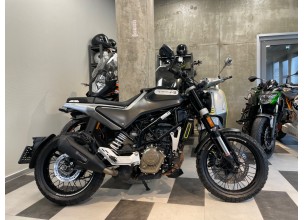 Husqvarna Svartpilen 125