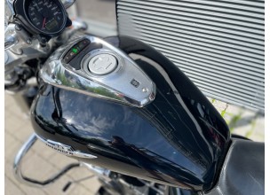 Suzuki Intruder 800