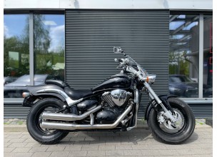 Suzuki Intruder 800