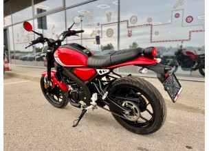 Yamaha XSR125 Abs