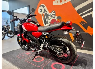 Yamaha XSR125 Abs