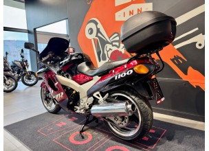 Kawasaki ZZR1100