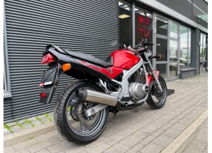 Suzuki GS500