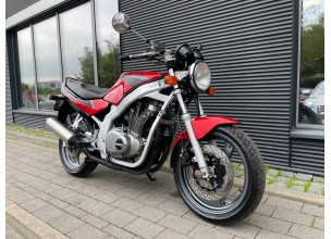 Suzuki GS500