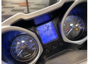 Kawasaki J300 Abs