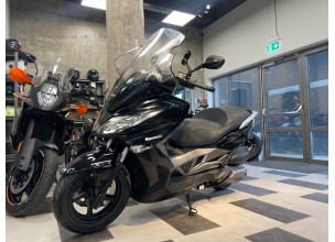 Kawasaki J300 Abs