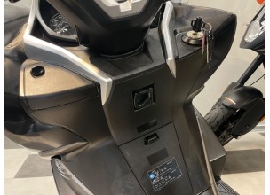 Kawasaki J300 Abs