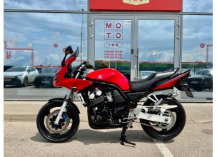 Yamaha Fazer 600