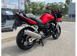 Yamaha Fazer 600