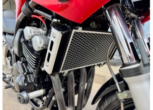 Yamaha Fazer 600