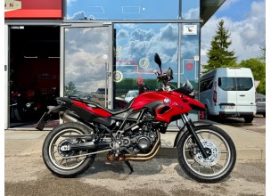 BMW F700GS